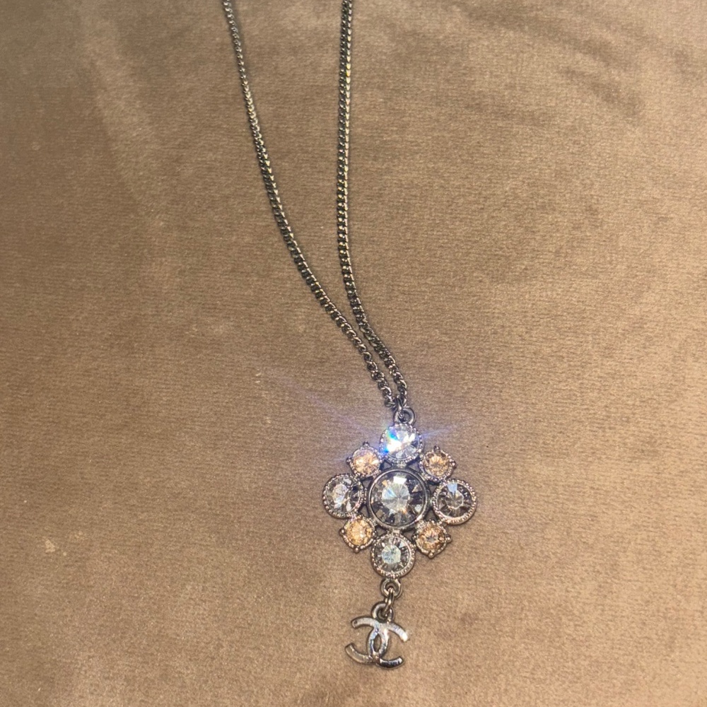 Chanel necklace 2010 CC - Picture 2 of 7
